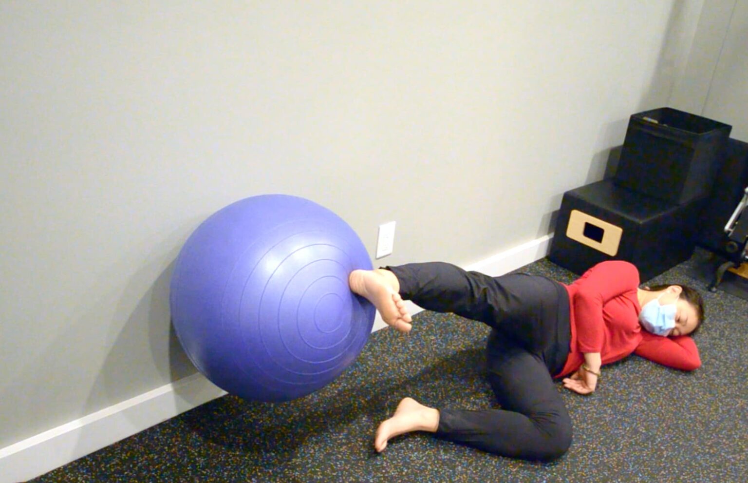 Back Pain and Low Back Injuries - Gluteus Medius Big Ball Push Ups ...