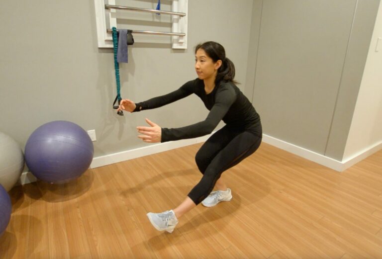 Lower Back Injuries – Core and Gluteus Medius 1-Leg Squats