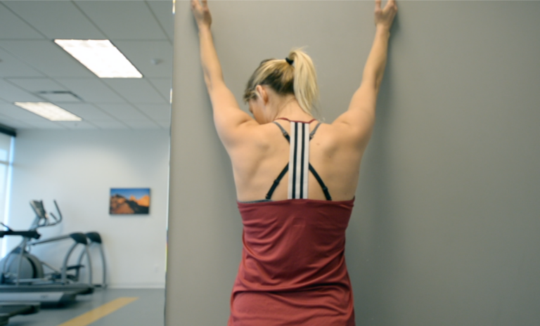 Neck Pain Injuries – Lev Scapula Muscle Stretch on Wall